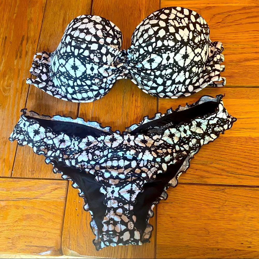 ruched lettuce trim bikini
